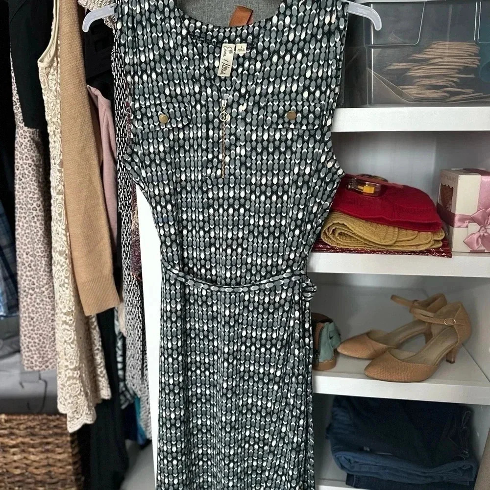 Beautiful Emma & Michele Geometric‎ Dress - Picture 8 of 11